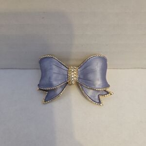 Vintage Lavender Enamel Bow Brooch with Gold Tone Accents